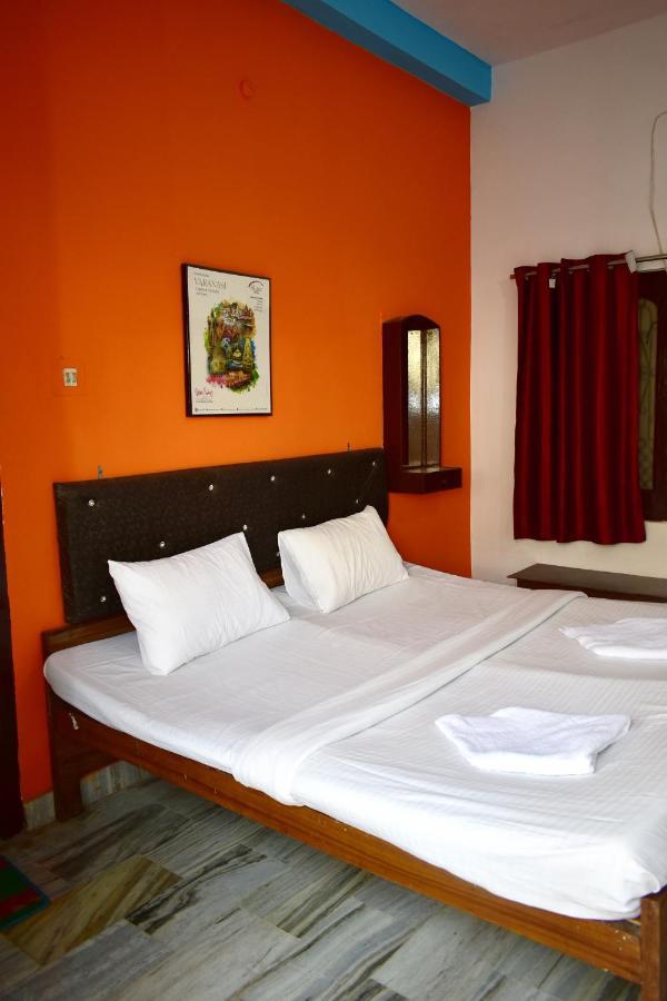 Sandhya Guest House Varanasi Near Ganga River 외부 사진